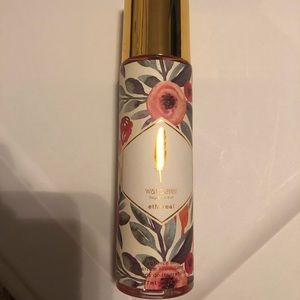 Add on for $3!! Wanderer Etherial Body Spray 6oz